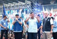 Hasil Survei Pusat Studi Politik dan Sosial Unismuh Prof Hamka Jakarta: Prabowo Gibran Unggul Dikalangan Warga Muhammadiyah FOTO: Prabowo Subianto saat menghadiri kampanyenya bersama pengurus DPP PAN di Bandung, Jawa Barat. (Properti Prabowo/Facebook)