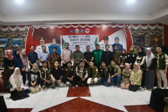 FOTO: Bupati Bulukumba Andi Muchtar Ali Yusuf menerima ratusan mahasiswa Himpunan Mahasiswa Islam (HMI) Komisariat Kedokteran UMI Makassar yang akan melaksanakan aksi bakti sosial di dua desa di Bulukumba, pada Sabtu, 10 Februari 2024.