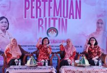 Menata Diri, Indahkan Hati dan Akhlak, Dharma Wanita Pengayoman Gelar Pertemuan Rutin di Rutan Barru FOTO: Dharma Wanita Persatuan Pengayoman Rayon III Kantor Wilayah Kementerian Hukum dan HAM Sulawesi Selatan kembali menggelar pertemuan rutin.
