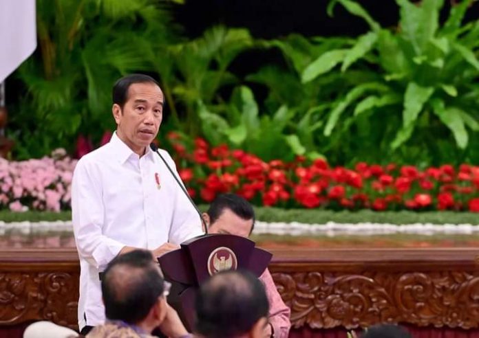 FOTO: Presiden saat memberikan arahanNya kepada para menterinya di Istana Negara. (Foto: Vico - Biro Pers Sekretariat Presiden)