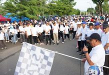Dibuka Pj Walikota, Ribuan Warga Ramaikan Jalan Sehat HUT Perumda TM Palopo ke-20