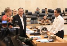 DPR Dukung Kementan Hadapi Elnino dengan Pompanisasi FOTO: Mentan Andi Amran Sulaiman usai rapat kerja bersama Komisi IV DPR RI di Gedung Parlemen Jakarta, Rabu, 13 Maret 2024.