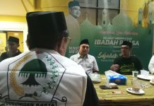 Bakal Berkoalisi di Pilwakot, Golkar dan PKB Makassar Bertemu FOTO: Ketua Partai Golkar dan PKB Makassar gelar silahturahmi di Jalan Lasinrang, Kelurahan Mangkura. Minggu (17/3/2024)