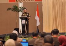 Kejati Sulsel Gelar Pra-Musrembang Se-Wilayah Sulawesi Selatan FOTO: Pelaksana harian (Plh) Kejaksaan Tinggi Sulawesi Selatan (Sulsel) Leonard Eben Ezer Simanjuntak membuka Musyawarah Perencanaan Pembangunan (Pra-Musrembang) Se-Wilayah Kejaksaan Tinggi Sulsel tahun 2024. Jumat (22/03/2024) bertempat di hotel Claro Makassar.