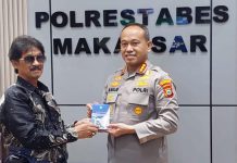 Beda Wartawan Dulu dan Sekarang FOTO: Kanan Ketua Dewan Penasehat PWI Sulsel Andi Pasamangi Wawo dan Kapolrestabes Makassar Kombes Pol Dr.Moh Ngajib, S.Ik, MH