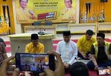 NH sebut ASS Berpeluang Didukung Partai Golkar di Cagub Sulsel, TP: Tanpa Mahar FOTO: Taufan Pawe saat menggelar keterangan persnya bersama Pengurus DPD Golkar Sulsel. Rabu (3/4/2024)