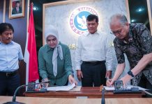 Perdana 2024, Indonesia Ekspor Mangga Gedong Gincu ke Jepang Senilai Rp 140 Miliar FOTO: Kanan, Kepala Badan Karantina Indonesia Sahat M. Panggabean pada Penandatanganan Perjanjian Kerja Sama Pembangunan Fasilitas Karantina Tumbuhan di Jakarta, Kamis (25/4).