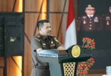 Di HUT Persaja, Kajati Sulsel Sampaikan Tetap Profesional dan Jaga Integritas FOTO: Kepala Kejaksaan Tinggi Sulawesi Selatan Agus Salim (DOK. Kasipenkum Kajati Sulsel)