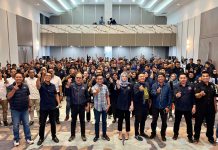 Rusdin Abdullah Silaturahmi Bersama Keluarga Besar NasDem Makassar FOTO: Rusdin Abdullah saat Silaturahmi dengan keluarga besar pengurus DPD NasDem Makassar, berlangsung di Aula Kantor DPW NasDem Sulsel di Jalan Tanjung Bunga Makassar, Sabtu (25/05/2023).