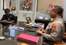 Terimakasih Kapolrestabesku FOTO: Kapolrestabes Makassar Kombes Pol Dr.H.Mokhammad Ngajib, S.Ik, MH dan Andi Pasamangi Wawo.