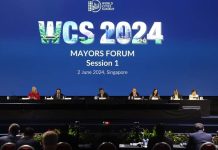 Dihadapan 93 Wali Kota Sedunia, Danny Pomanto Paparkan Sombere and Smart City FOTO: Smart Cities Lunch di World Cities Summit (WCS) 2024 digelar Singapura. (Properti: Facebook Danny Pomanto)