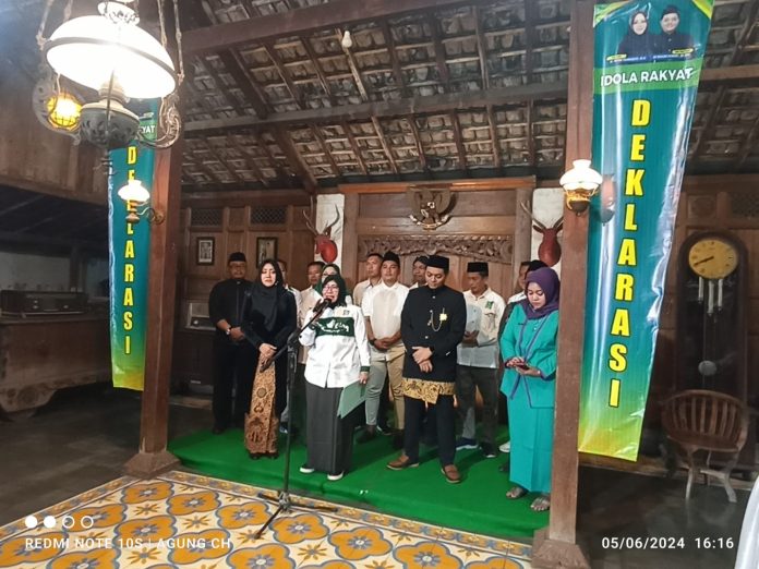 Gambar : Deklarasi Ikfina - Sa'dulloh Calon Pasangan Bupati dan Wakil Bupati Mojokerto