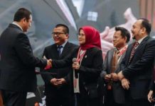 Aldin Bulen Pimpinan Sidang Kongres Nasional IV KAI di Solo FOTO: Aldin Bulen, SH,.MH kedua dari kanan saat digelar Kongres Nasional IV, Kongres Advokat Indonesia (KAI) yang digelar di Auditorium UMS, Solo 7 – 8 Juni 2024.