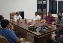 Mantan Wabendum PB HMI dan Pimcam Golkar Makassar Dampingi ARB Temui Tamsil Linrung FOTO: Tamsil Linrung saat ditemui Abdul Rahman Bando bersama mantan Ketua Relawan Anies dan Muhaimin (AMIN) dan Pimcam DPD II Golkar Makassar, Muhammad Hakim. (Istimewa)