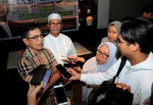 Bacalon Wali Kota Makassar Minta Masukan Akademisi untuk Pembangunan Makassar Berkelanjutan FOTO: Bakal calon Wali kota Makassar Rusdin Abdullah saat ditemui awak media di Makassar.