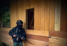 Usai kontak Tembak, Satgas Batalyon Infanteri 133/Yudha Sakti Kuasai Markas OPM di Maybrat FOTO: Pasukan Yonif 527/BY di Markas OPM (Sumber: Kodam Brawijaya)