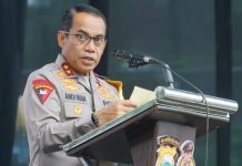 Akademisi Unhas Apresiasi Kinerja Irjen Pol Andi Rian Selama Bertugas di Mapolda Sulsel FOTO: Kapolda Sulsel, Irjen Pol Andi Rian R Djajadi. (Dok. Antara)