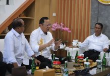 Ketua Komisi IV DPR RI: Kinerja Mentan Amran Luar biasa FOTO: Ketua Komisi IV DPR RI, Sudin dan Menteri Pertanian Andi Amran Sulaiman (Dok. Humas Kementan)