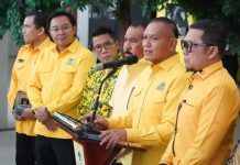 DPP Golkar Terbitkan Rekomendasi Cakada, Sulsel Belum ada FOTO: Sekjen Partai Golkar Lodewijk Freidrich Paulus dalam Konferensi Pers di Kantor DPP Partai Golkar, Jakarta Barat, Kamis (18/7/2024). (Properti DPP Golkar)