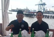 Bertemu Kaesang, Ketum Semut Hitam Indonesia: Belia Low Profil FOTO: Ketua Umum (Ketum) DPP Ormas Semut Hitam Indonesia, Syarifuddin usai bertemu Ketua Umum DPP Partai Solidaritas Indonesia (PSI) Kaesang Pangarep.