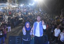 Buktikan Punya Kekuatan, Supratman Hadirkan Seto dan Rezki di Manggala FOTO: Andi Seto Asapa-Rezki Mulfiati Lutfi saat berada di Posko Pemenangan Supratman, Jalan Perumnas Raya, Kecamatan Manggala, Kamis (8/8/2024) malam.