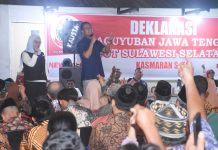Seto-Rezki Tuai Dukungan dari Perkumpulan Perantau Jawa Tengah FOTO: Kandidat calon Wali Kota dan Wakil Wali Kota Makassar, Andi Seto Asapa-Rezki Mulfiati Lutfi (Seto-Rezki) menuai dukungan dari perkumpulan perantau Jawa yang berdomisili di Makassar.