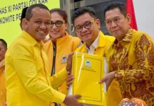 Bahlil Daftarkan Diri Sebagai Calon Ketua Umum DPP Golkar FOTO: Bahlil Lahadalia, saat mendaftarkan diri sebagai calon Ketua Umum DPP Golkar (Properti Golkar)