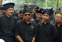 Festival Pinisi 2024: Tak Hanya Ajang Hiburan FOTO: Bupati Bulukumba Andi Muchtar Ali Yusuf membuka secara resmi Festival Pinisi XIV tahun 2024 di kawasan Pantai Merpati, kota Bulukumba, Jumat (6/9) sore.