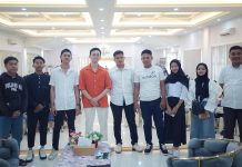 Dialog Interaktif Milenial, Bersama Ilham Uskara di Benteng Rotterdam FOTO: Ilham Ari Fauzi Amir Uskara menggelar dialog interaktif dengan para pemuda di Benteng Rotterdam, Jalan Ujung Pandang, Kecamatan Ujung Pandang, Kota Makassar.