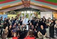 Atto Sakmiwata Sampetoding Mantap Dukung Seto-Kiki di Pilkada Makassar FOTO: Keluarga besar Atto Sakmiwata Sampetoding mendukung pasangan calon Wali Kota dan Wakil Wali Kota Makassar, Andi Seto Gadhista Asapa dan Rezki Mulfiati Lutfi (Sehati).