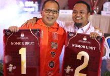 Lewat Media Sosial DP Gaungkan Kampanyekan Program, Bukan Kampanyekan Uang FOTO: Calon Gubernur Sulawesi Selatan, Moh Ramdhan Danny Pomanto (Danny Pomanto) dan Andi Sudirman Sulaiman saat pengambilan nomor urut. (Dok via Facebook)