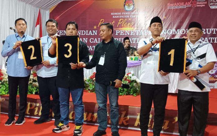 FOTO: Pasangan calon Bupati dan wakil H. M. Yusuf Ritangnga-Andi Tenri Liwang La Tinro resmi mendapatkan nomor urut 2 untuk pemilihan Bupati dan wakil Bupati Enrekang 2024. (Istimewa)