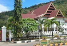 Kehabisan Anggaran, Tersiar Kabar Pemkab Enrekang Bakal Jual Aset Senilai Rp 273 Milyar FOTO: Kantor Bupati Enrekang di Jl. Jenderal Sudirman No.1, Leoran, Kecamatan Enrekang, Kabupaten Enrekang, Sulawesi Selatan 91711. (Istimewa)