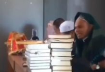 ASN di Parepare Lakukan Ujar Kebencian Dilaporkan ke Polisi, MUI Sulsel Angkat Bicara FOTO: Fahri Nusantara, yang mengaku dirinya adalah Ketua Front Pembela Islam (FPI) Parepare saat digelar dialog publik terkait dengan pendirian sekolah Kristen Gamaliel di Kelurahan Watang Soreang. (Hasil tangkap layar)