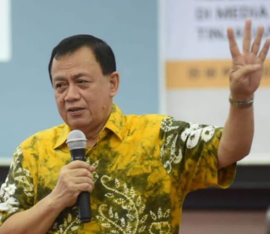 Musda Golkar Sulsel Molor Lagi, Hasrullah: DPP Jangan Tunjuk Lagi Ketua Gagal, Jangan Ragukan Appi, IAS dan Ina FOTO: DR Hasrullah Komunikolog dari Universitas Hasanuddin Makassar.
