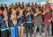 HIMAPSIKA FKIP UMMA Gelar Praktikum, Dihadiri Dekan FOTO: HIMAPSIKA FKIP UMMA menggelar praktikum di UPT SMAN 5 Maros.