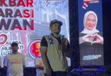 Presiden Prabowo Dilantik, Ilank Radjab: Sama sama Nomor 2, Insyaallah Sehati dan Andalan Hati Menyusul FOTO: Ketua Relawan Ormas Sehati, Ilank Radjab saat menyampaikan orasi politiknya.