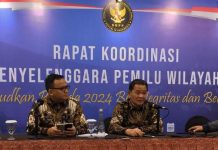 DKPP Kumpulkan 518 Penyelenggara Pemilu Dalam Rakor Penyelenggara Pemilu di Makassar FOTO: Ketua DKPP Heddy Lugito saat memberikan keterangan persnya di Makassar. (Dok. DKPP)
