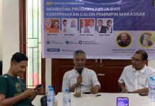Diskusi Publik KJP: Program Iuran Sampah Gratis, Akademisi Unhas: Retribusi Aturan Pemerintah Pusat FOTO: Kiri Haspan Haspri (Moderator) Pengamat politik Universitas Hasanuddin DR Ali Armunanto dan kandidat doktor dari Universitas Gajah Mada, Febrianto Syam SIP, MIP. (Properti: KJP)