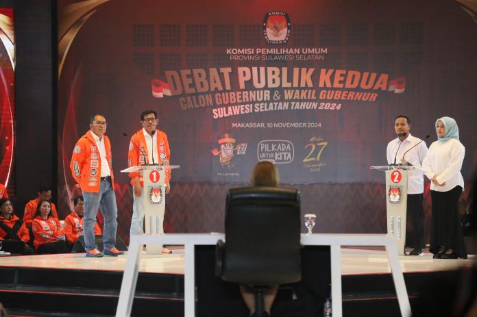 FOTO: Pasangan calon gubernur dan wakil gubernur Sulsel saat mengikuti debat kedua yang digelar KPU Sulawesi Selatan. (Istimewa)