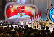 Di Peringatan HGN: Presiden Prabowo Sampaikan Upaya Pemerintah Sejahtera Guru FOTO: Presiden Prabowo Subianto saat menghadiri Puncak Peringatan Hari Guru Nasional, Di Velodrome, Jakarta, Kamis (28/11/2024). (Properti: Prabowo Subianto via Facebook)