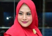 Ratu Narkoba, Istri Koko Jhon Jadi Buronan BNN Sulsel FOTO: Andi Tri Amelia istri bandar narkoba kelas kakap Ikving Lewa alias Kokoh Jhon jadi buronan Badan Narkotika Nasional (BNN) Sulawesi Selatan.