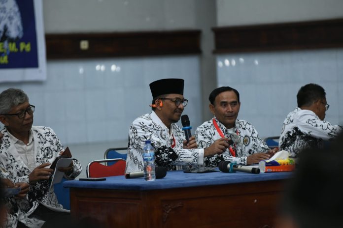 FOTO: Kepala Dinas Komunikasi dan Informatika Provinsi Sumut Ilyas Sitorus. (Istimewa)