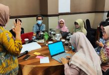 Bappenas Kawal Perencanaan Anggaran Stunting Lewat Penguatan Analisis Situasi Berbasis Data FOTO: Curah pendapat untuk mengenali akar permasalahan sesuai dengan konteks kewilayahan , Yogyakarta, Jumat, (20/12/2024)