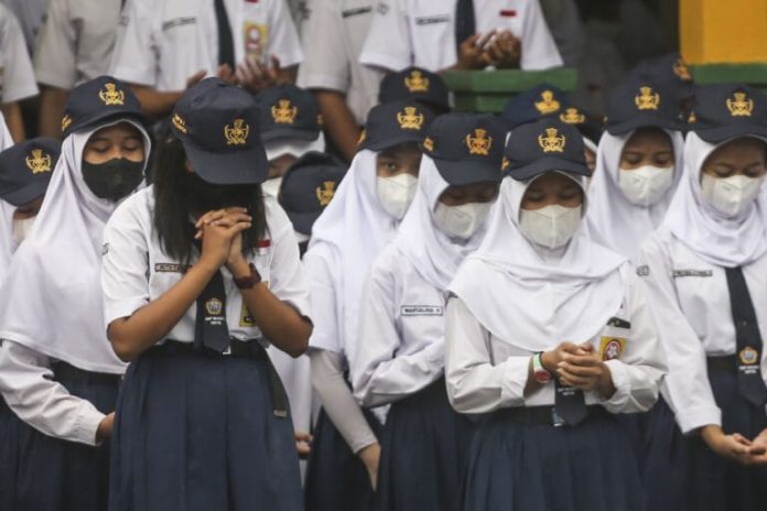 FOTO: Ilustrasi siswa SMP (Istimewa)