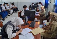 Bukan Lagi PPDB, ini Istilah Baru Penerimaan Murid di Tahun Ajaran 2025/2026 FOTO: PPDB Online Jawa Timur, Pendaftaran Siswa Didik Online Tingkat SMA Penerimaan Peserta Didik Baru (PPDB) Online di Provinsi Jawa Timur. (Istimewa)