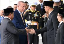 AHY Dampingi Prabowo Terima Kunjungan Presiden Recep Tayyip Erdoğa FOTO: Menko Bidang Infrastruktur dan Pembangunan Kewilayahan, Agus Harimurti Yudhoyono saat mendampingi Presiden Prabowo Subianto menerima kunjungan kenegaraan Presiden Recep Tayyip Erdoğan di Istana Kepresidenan Bogor. (Properti Facebook Agus Harimurti Yudhoyono)