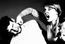 Kasus KDRT di Gowa, Diduga Suami Tewas Ditangan Istrinya FOTO: Ilustrasi laki-laki korban kekerasan dalam rumah tangga (sumber: Tempo)