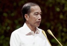 Jokowi Dukung Prabowo Kembali Nyapres di 2029 FOTO: Joko Widodo atau Jokowi saat memberikan sambutannya di HUT ke 17 partai Gerindra. (Properti Facebook Zulkifli Hasan)