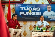 Kunjungan Kakanwil Ditjenpas Sulsel ke Rutan Barru, Berikan Penguatan Tugas dan Fungsi Pemasyarakatan FOTO: Kiri, Kepala Rutan Kelas IIB Barru, Amsar dan Kepala Kantor Wilayah Direktorat Jenderal Pemasyarakatan Sulawesi Selatan, Rudy Fernando Sianturi, melakukan kunjungan kerja ke Rumah Tahanan Kelas IIB Barru, Kamis (20/2).